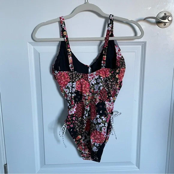 New! Skinny Dippers Jellyroll Rosalina Floral One Piece Swimsuit 35119 - Picture 7 of 12